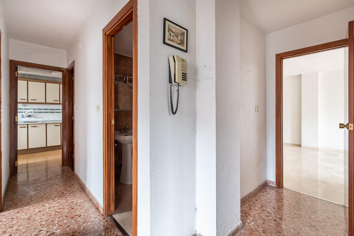 Imagen 10 Planta Baja en venta en Pinos Puente / Frente Cruz de Granada