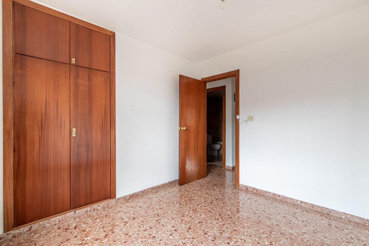 Imagen 12 Planta Baja en venta en Pinos Puente / Frente Cruz de Granada