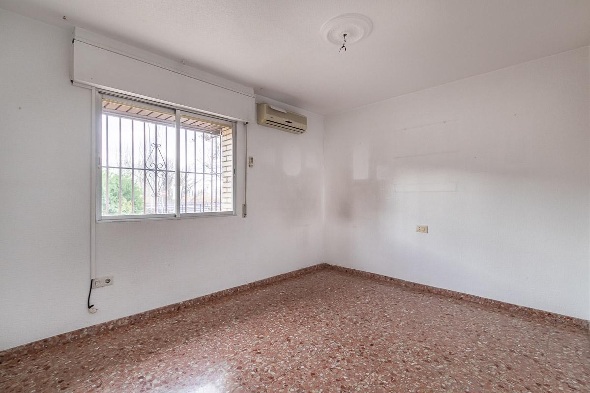 Imagen 11 Planta Baja en venta en Pinos Puente / Frente Cruz de Granada