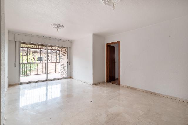Imagen 3 Inmueble 259206 - Planta Baja en venta en Pinos Puente / Frente Cruz de Granada