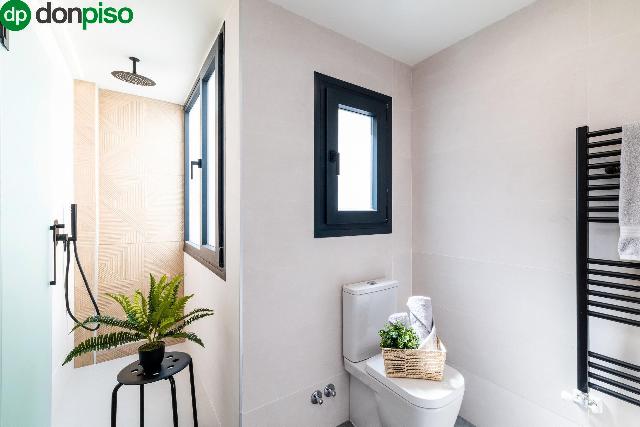 Imagen 16 Inmueble 274308 - Ático en venta en Granada / Junto a Avda. Constitución