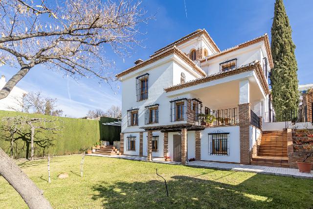 Imagen 1 Inmueble 280818 - Casa Aislada en venta en Huétor Vega / Junto a supermercado Consum