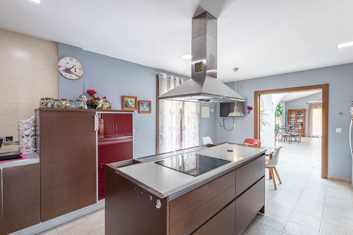 Imagen 11 Casa Aislada en venta en Gabias Las / Cortijo San Javier