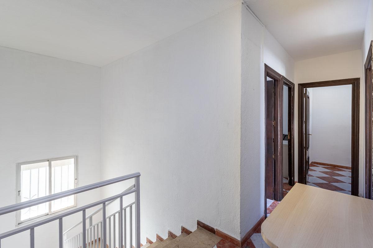 Imagen 12 Casa Adosada en venta en Armilla / Junto a Zurita. Zona Ayuntamiento.