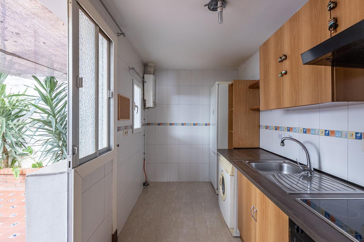 Imagen 7 Casa Adosada en venta en Armilla / Junto a Zurita. Zona Ayuntamiento.