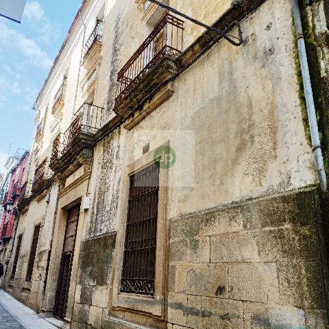 Imagen 25 Inmueble 259692 - Casa en venta en Cáceres / Casa Palacio junto a la Plaza Mayor. Inverta ahora !
