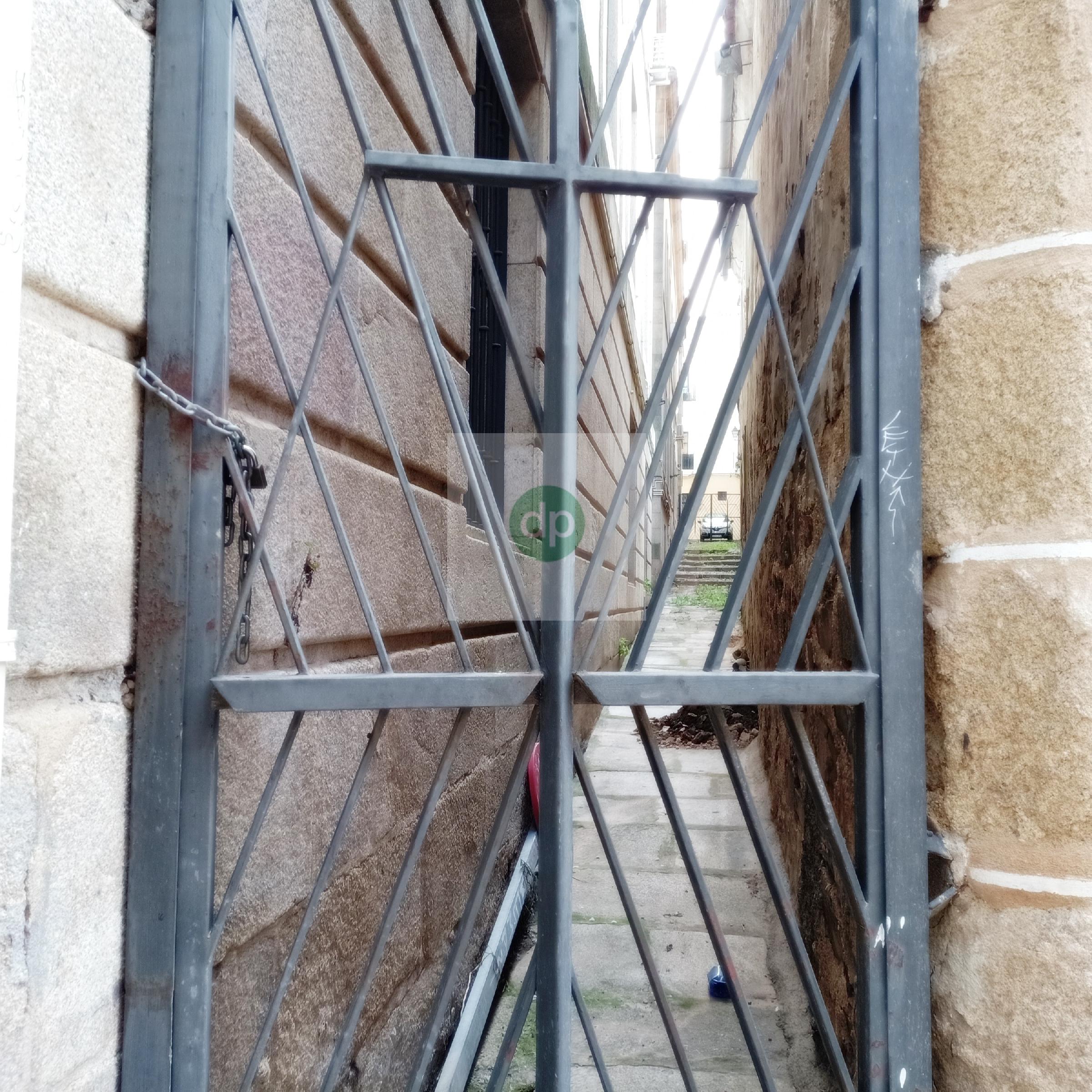 Imagen 33 Casa en venta en Cáceres / Casa Palacio junto a la Plaza Mayor. Inverta ahora !