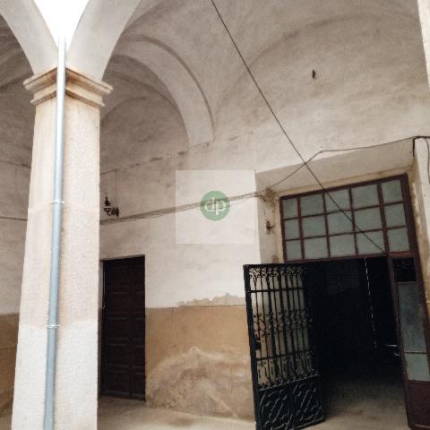 Imagen 4 Inmueble 259692 - Casa en venta en Cáceres / Casa Palacio junto a la Plaza Mayor. Inverta ahora !