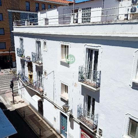 Imagen 10 Inmueble 262609 - Piso en venta en Badajoz / A pocos pasos de Juan Carlos I y C/ Menacho.