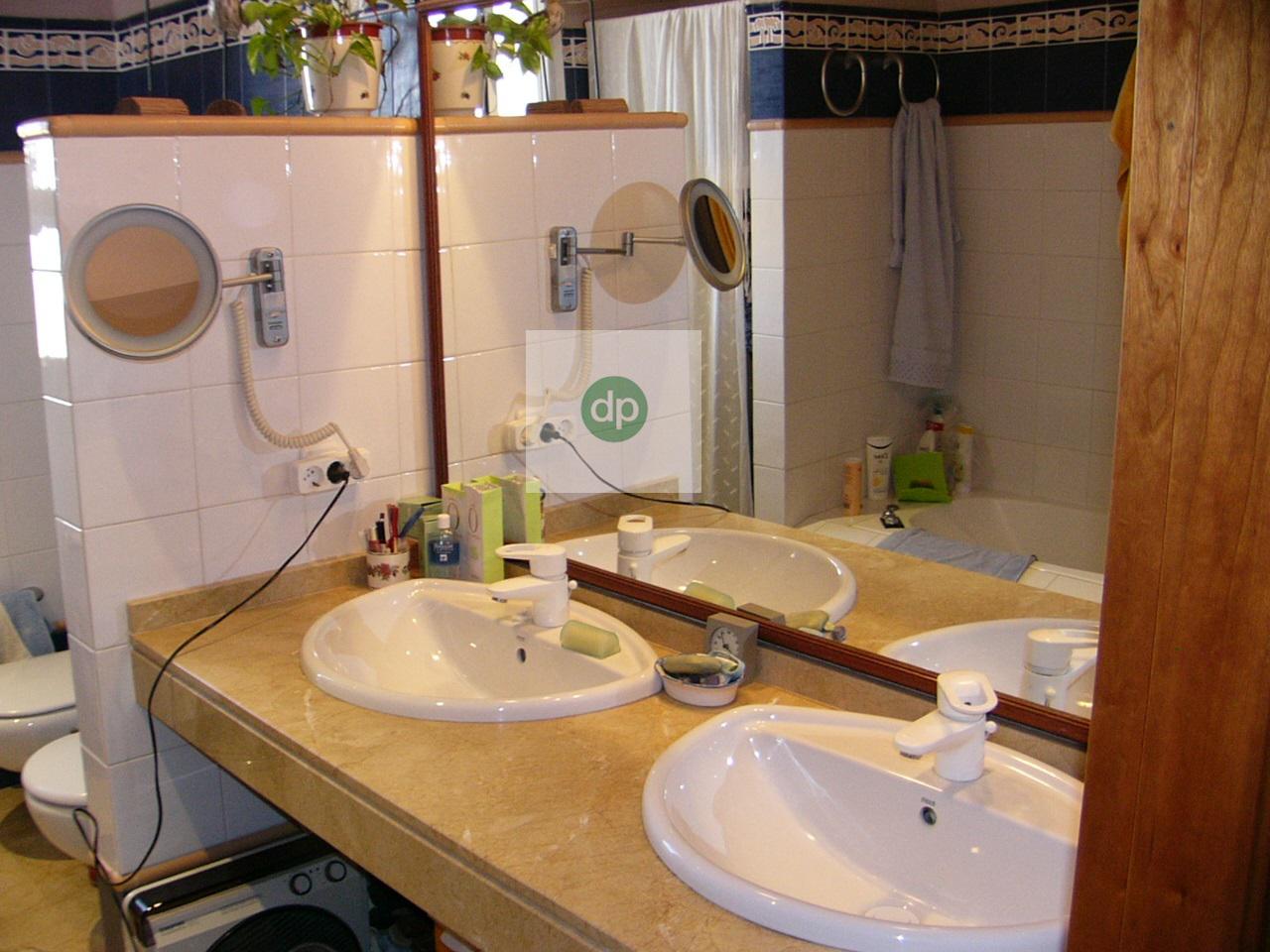 Imagen 2 Ático en venta en Badajoz / Entre Plaza de San Atón y Plaza de España.