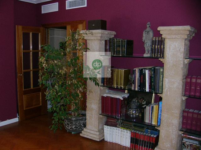 Imagen 1 Inmueble 269313 - Ático en venta en Badajoz / Entre Plaza de San Atón y Plaza de España.