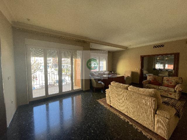 Imagen 5 Inmueble 271391 - Piso en venta en Badajoz / Plaza de los Alféreces, junto al Corte Inglés.