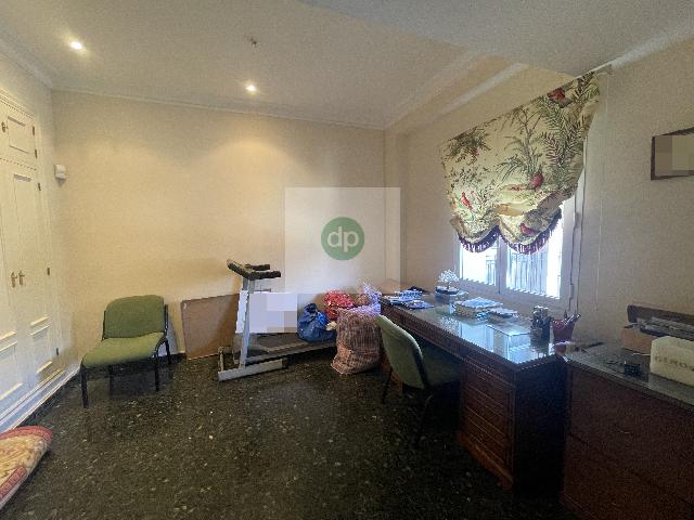 Imagen 11 Inmueble 271391 - Piso en venta en Badajoz / Plaza de los Alféreces, junto al Corte Inglés.