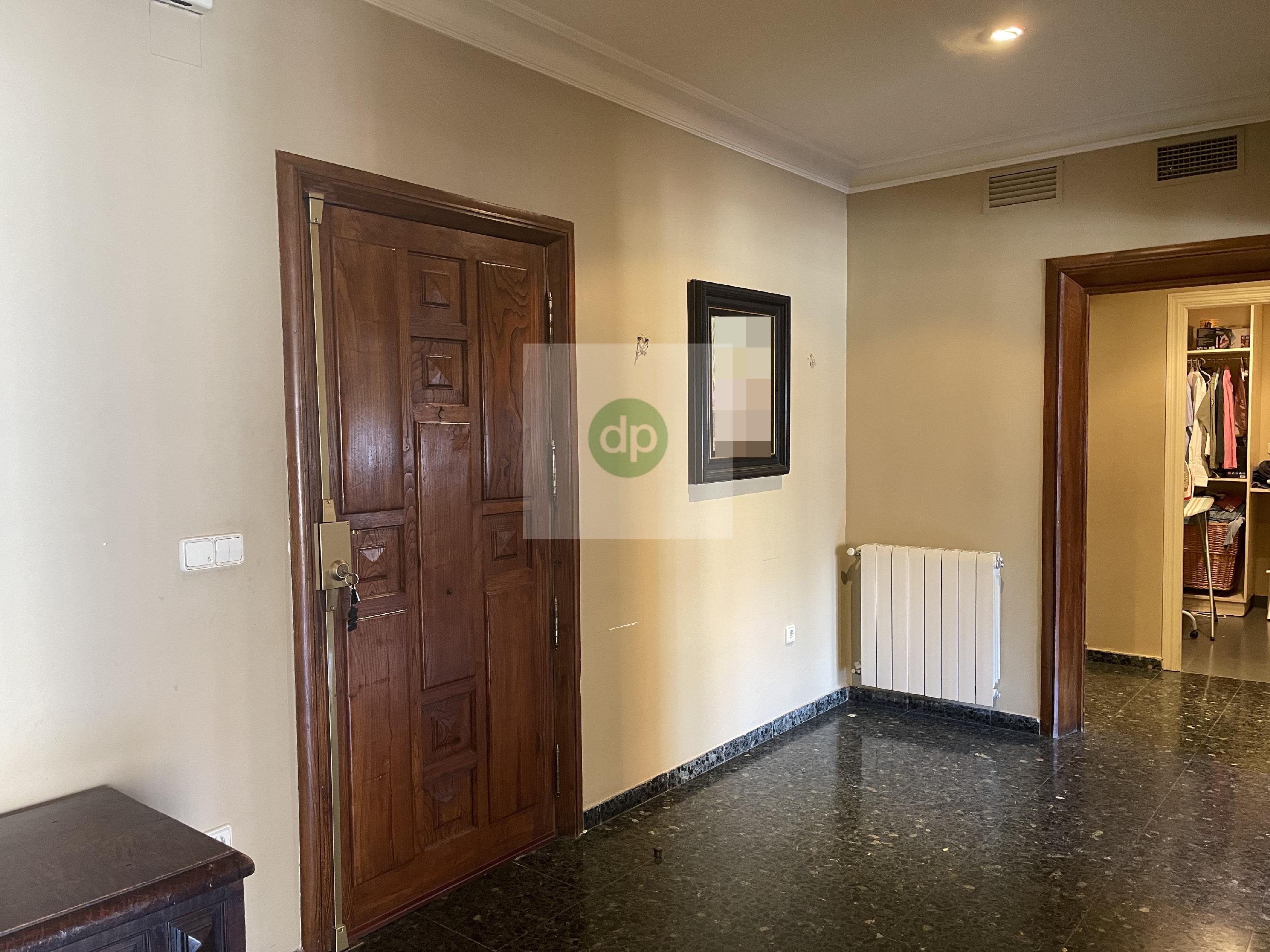 Imagen 19 Piso en venta en Badajoz / Plaza de los Alféreces, junto al Corte Inglés.