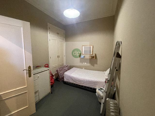 Imagen 4 Inmueble 271391 - Piso en venta en Badajoz / Plaza de los Alféreces, junto al Corte Inglés.