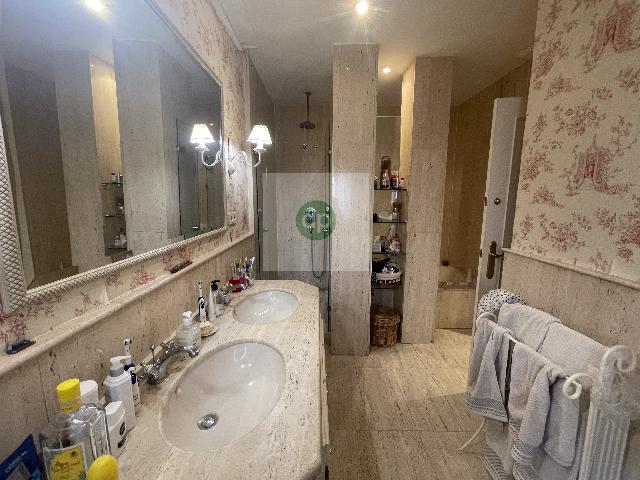 Imagen 35 Inmueble 271391 - Piso en venta en Badajoz / Plaza de los Alféreces, junto al Corte Inglés.