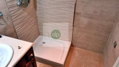 Imagen 36 Piso en venta en Badajoz / Estación de trenes, perpendicular a Carolina Coronado