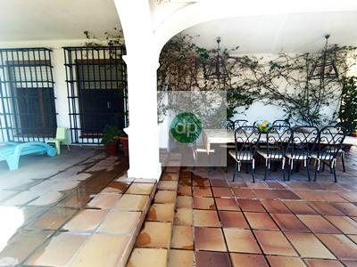 Imagen 5 Inmueble 285858 - Casa Aislada en venta en Badajoz / Frente al Complejo Alcántara y junto al Nuevo Vivero