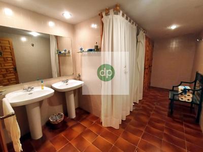 Imagen 31 Casa Aislada en venta en Badajoz / Frente al Complejo Alcántara y junto al Nuevo Vivero