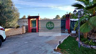 Imagen 2 Casa Aislada en venta en Badajoz / En la Carretera de Olivenza, frente al Corazón de Jesús