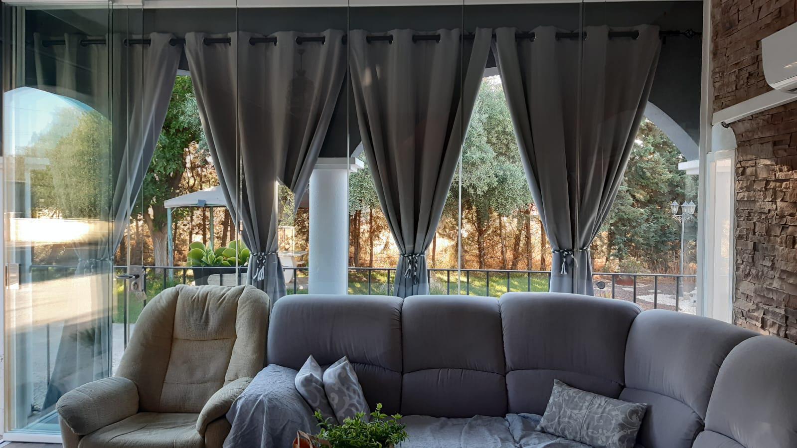 Imagen 1 Casa Aislada en venta en Badajoz / En la Carretera de Olivenza, frente al Corazón de Jesús