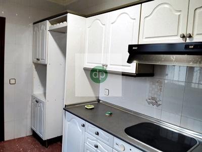 Imagen 9 Casa Adosada en venta en Badajoz / Al inicio de San Roque, próximo a Ricardo Carapeto.