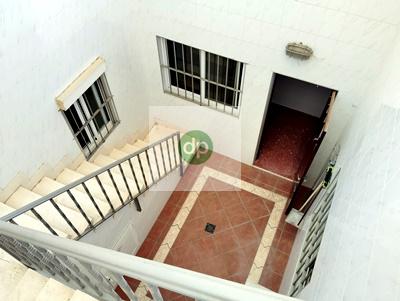 Imagen 32 Inmueble 297191 - Casa Adosada en venta en Badajoz / Al inicio de San Roque, próximo a Ricardo Carapeto.