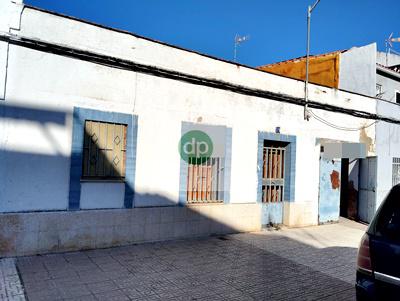 Imagen 2 Piso en venta en Badajoz / Próximo a Ricardo Carapeto, casa independiente