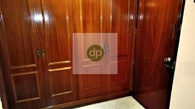 Imagen 3 Piso en venta en Badajoz / Perpendicular a Ricardo Carapeto. Céntrico.