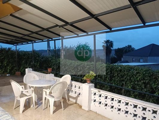 Imagen 1 Inmueble 298152 - Casa Aislada en venta en Badajoz / En Urbanización Los Montitos- Ctra de Sevilla