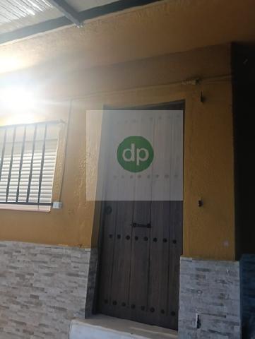 Imagen 3 Inmueble 298152 - Casa Aislada en venta en Badajoz / En Urbanización Los Montitos- Ctra de Sevilla