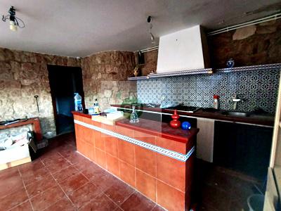 Imagen 26 Casa Aislada en venta en Badajoz / Los Montitos - Avenida principal. Ubicación inmejorable