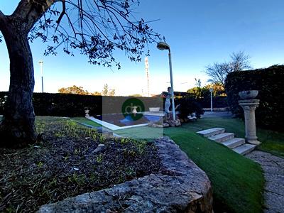 Imagen 22 Casa Aislada en venta en Badajoz / Los Montitos - Avenida principal. Ubicación inmejorable