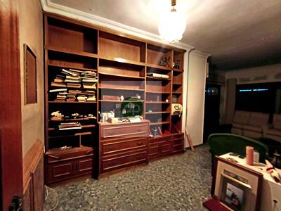 Imagen 16 Casa Aislada en venta en Badajoz / Los Montitos - Avenida principal. Ubicación inmejorable