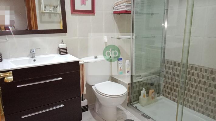 Imagen 27 Casa Adosada en venta en Badajoz / Carretera de Sevilla, próximo a Los Montitos