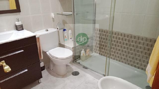 Imagen 26 Inmueble 301327 - Casa Adosada en venta en Badajoz / Carretera de Sevilla, próximo a Los Montitos