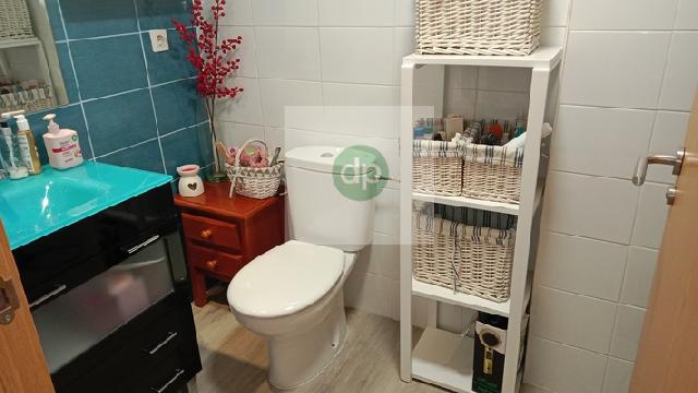 Imagen 35 Inmueble 301610 - Piso en venta en Badajoz / Cerro Gordo - en la calle de mayor actividad comercial