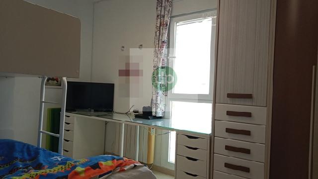 Imagen 23 Inmueble 301610 - Piso en venta en Badajoz / Cerro Gordo - en la calle de mayor actividad comercial