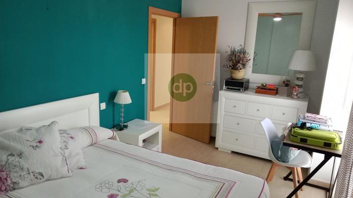 Imagen 28 Piso en venta en Badajoz / Cerro Gordo - en la calle de mayor actividad comercial