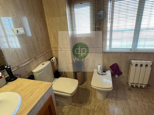 Imagen 32 Piso en venta en Badajoz / Junto a Av Ramón y Cajal - Memoria de Menacho