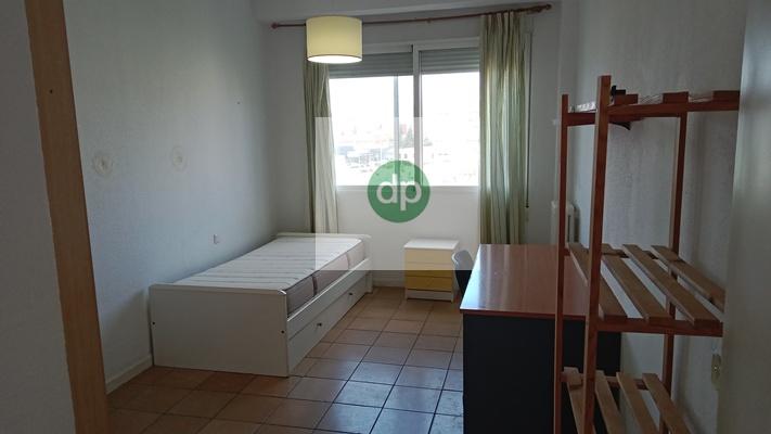 Imagen 34 Piso en venta en Badajoz / Antes Av Villanueva, junto a El Corte Inglés.