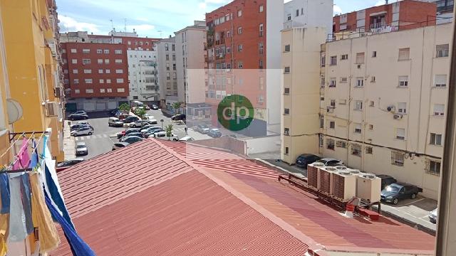Imagen 20 Inmueble 302238 - Piso en venta en Badajoz / Antes Av Villanueva, junto a El Corte Inglés.