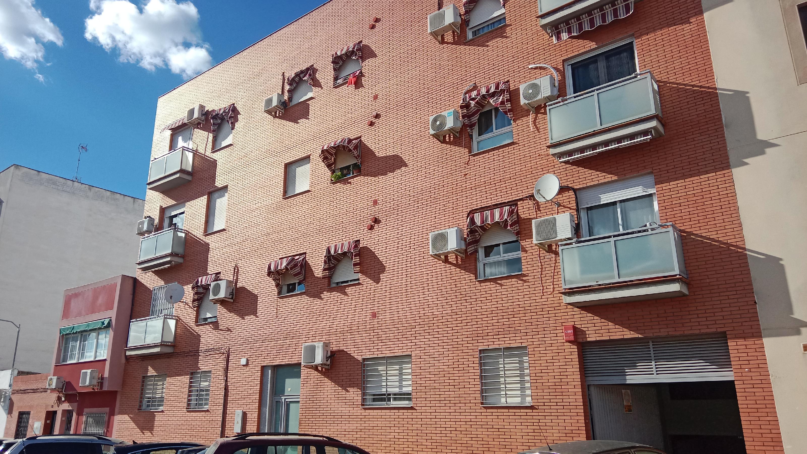 Imagen 29 Piso en venta en Badajoz / Paralela a Ricardo Carapeto y perpendicular a I.Pacense