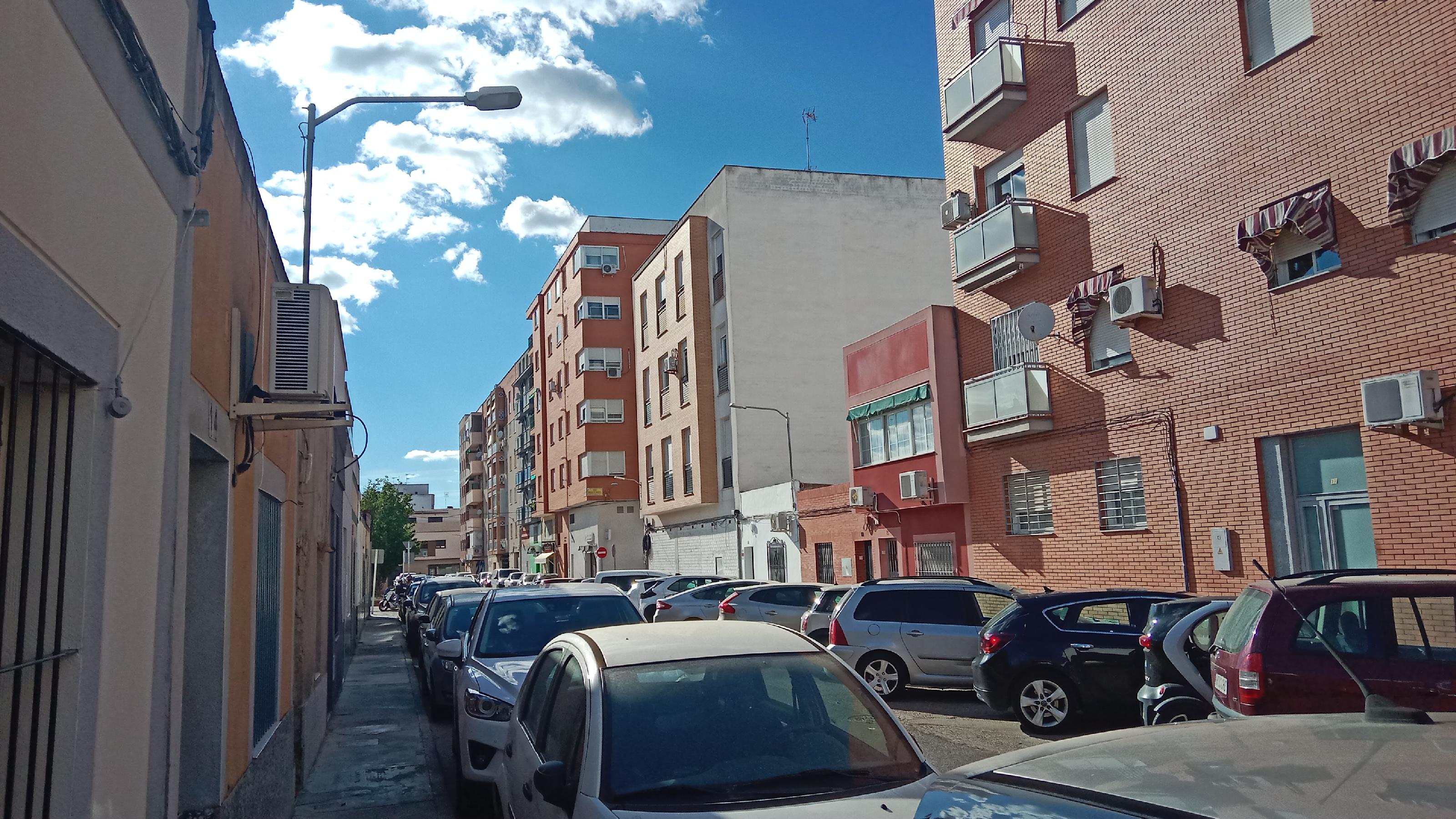 Imagen 28 Piso en venta en Badajoz / Paralela a Ricardo Carapeto y perpendicular a I.Pacense