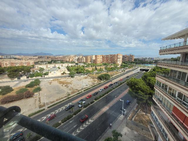 Imagen 1 Inmueble 266742 - Apartamento en venta en Alicante/alacant / Avda. de Denia, junto colegio, hospitales, c. c...