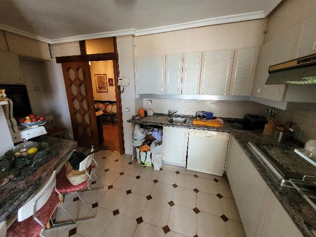 Imagen 10 Inmueble 266742 - Apartamento en venta en Alicante/alacant / Avda. de Denia, junto colegio, hospitales, c. c...