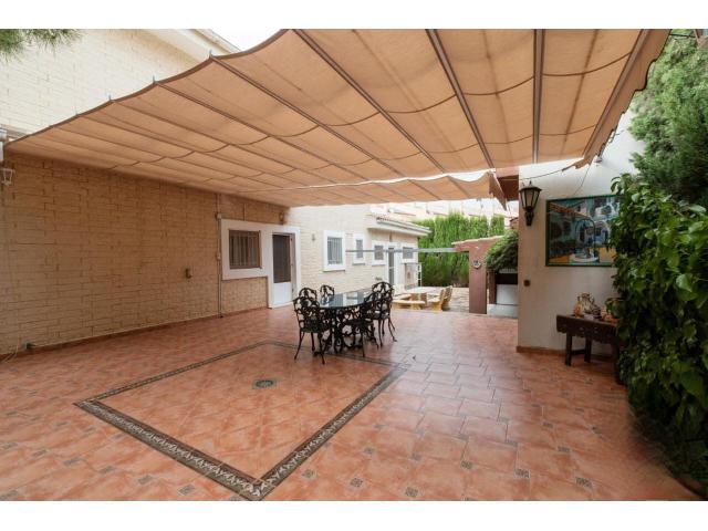 Imagen 11 Inmueble 268000 - Casa Rústica en venta en Petrer / Urbanización Loma Badá cerca de la barrera