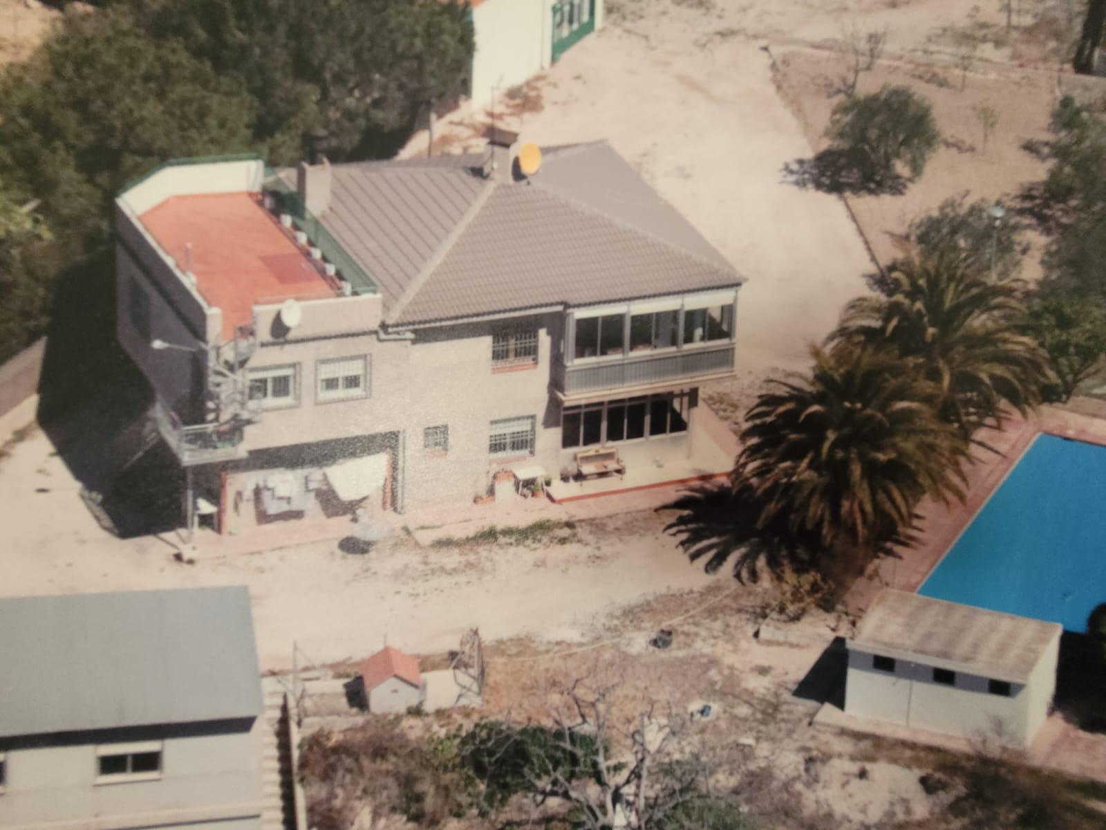 Imagen 2 Casa Rústica en venta en Petrer / Partida Reventó-Loma Badá