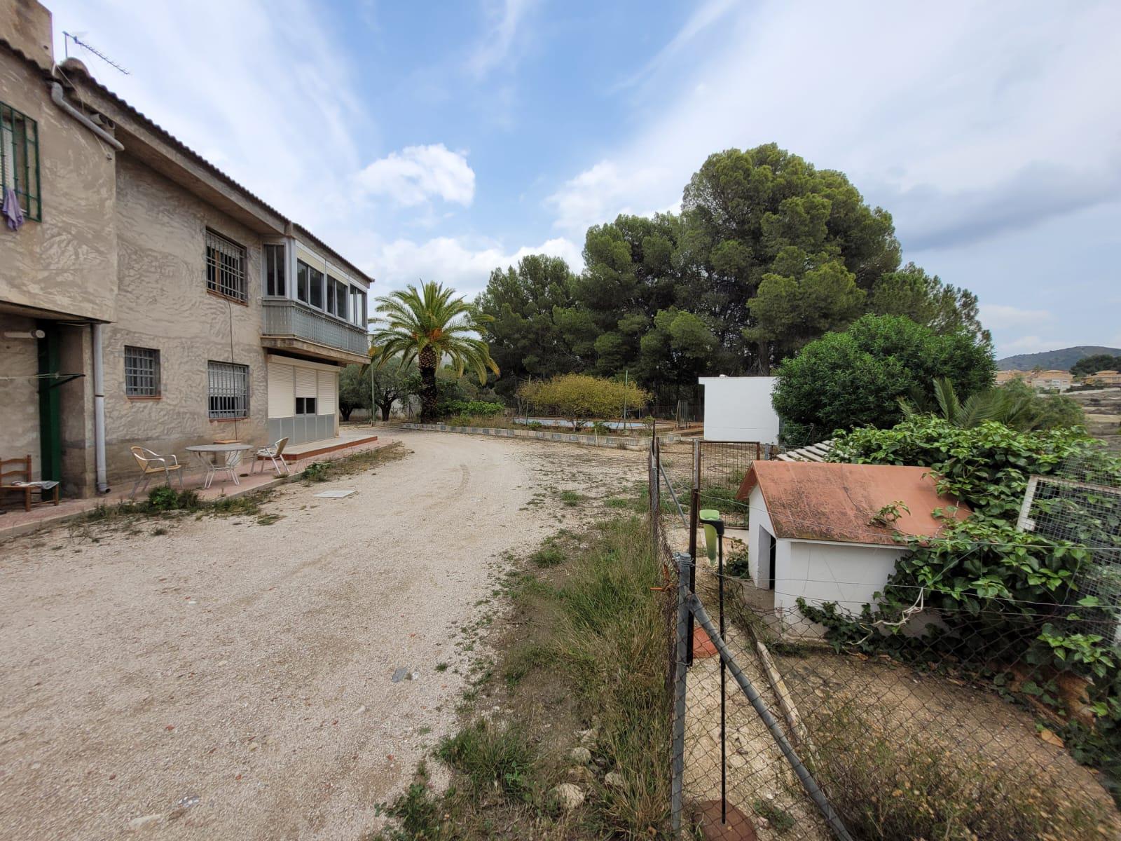 Imagen 10 Casa Rústica en venta en Petrer / Partida Reventó-Loma Badá