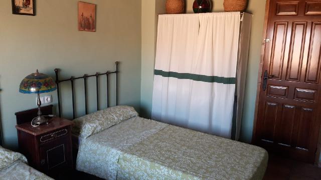 Imagen 27 Inmueble 277176 - Casa Adosada en venta en Corral-rubio / A pocos metros del Lavadero de San Antonio